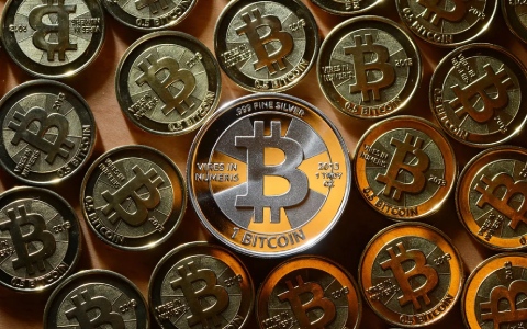 投币机器人：十年币圈玩家终于说出哪些项目是资本盘和空气币