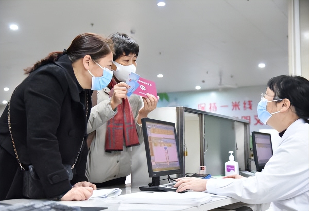 2022基金从业资格考试报名费（2022年基金从业资格考试报名）