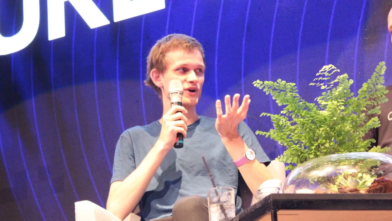 Vitalik Buterin：由于交易费用上涨，Web3愿景已褪色